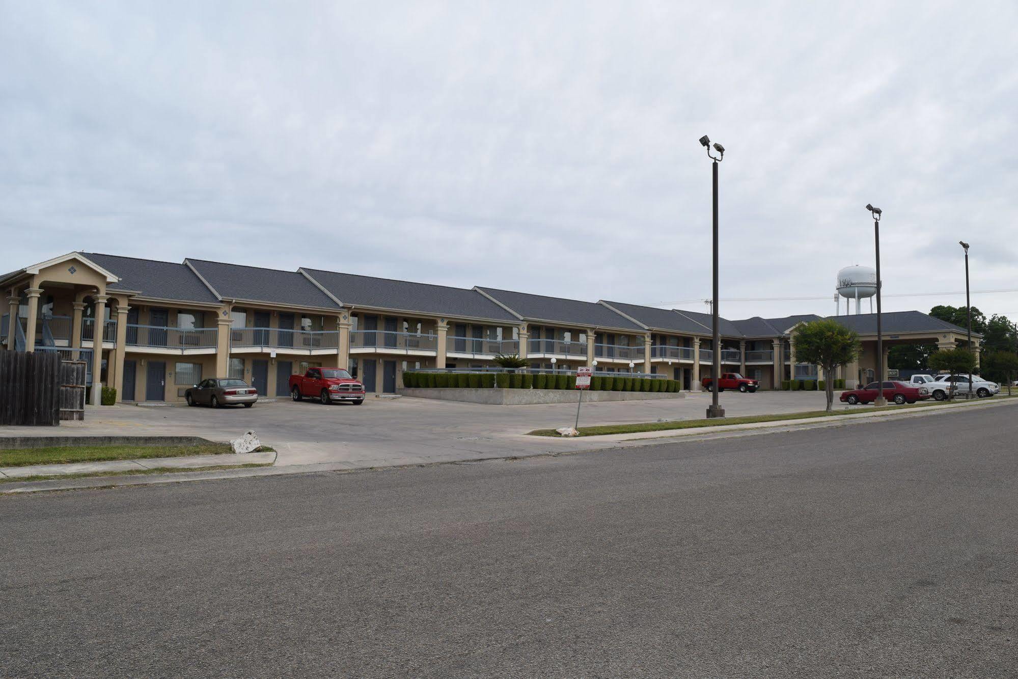 Travelodge By Wyndham New Braunfels Exterior foto